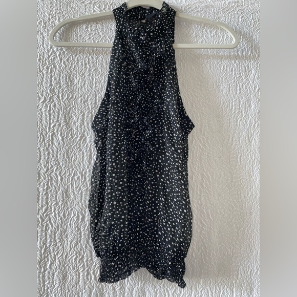 PASSPORT Polka Dot Ruffle Button Up Sleeveless Blouse - Picture 3 of 10